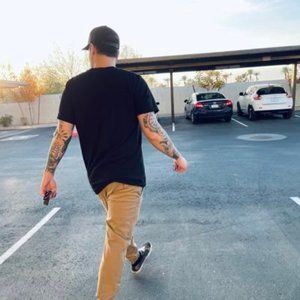 Meet your Posher, Jeffrey